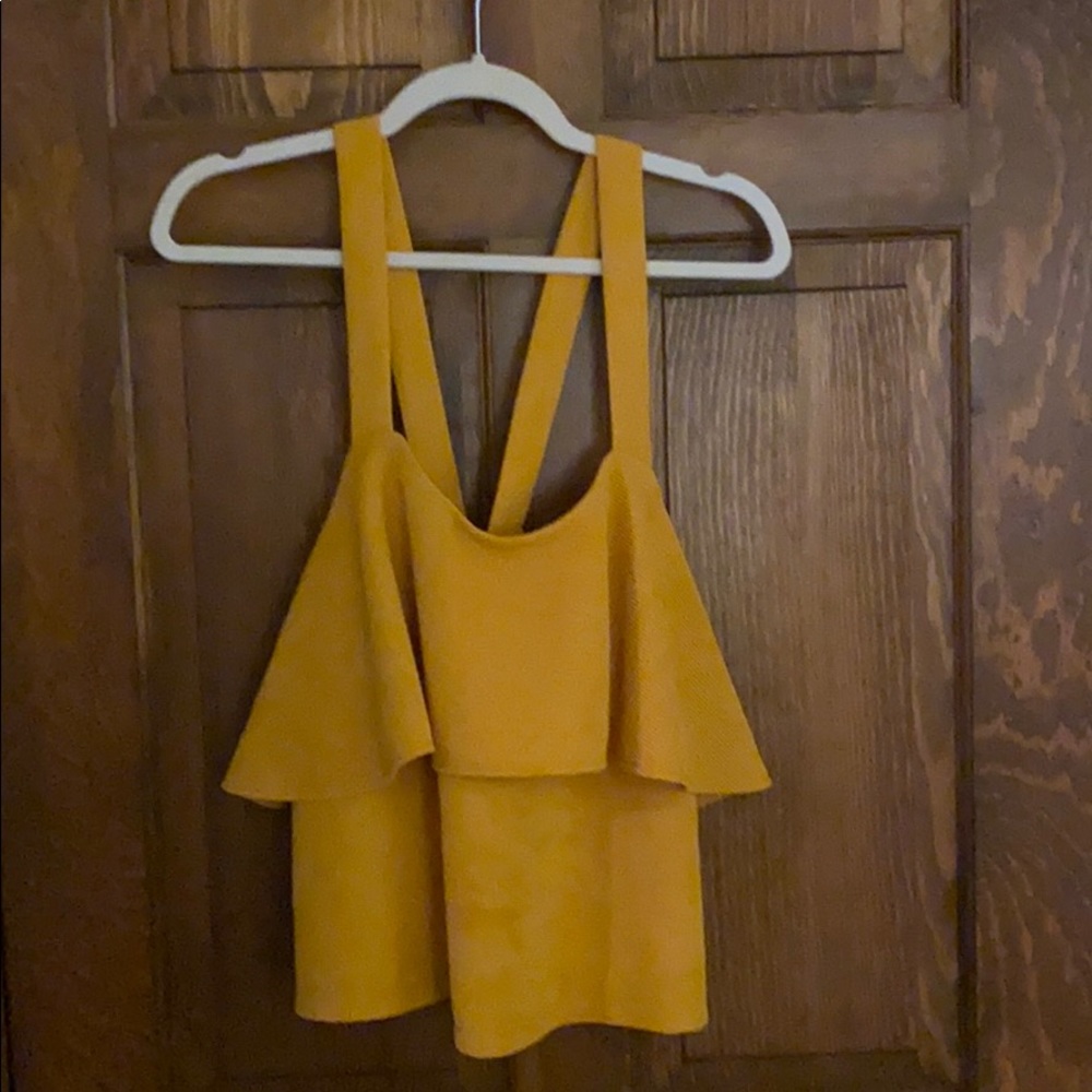 Madewell- cross back ruffle detail top SizeL